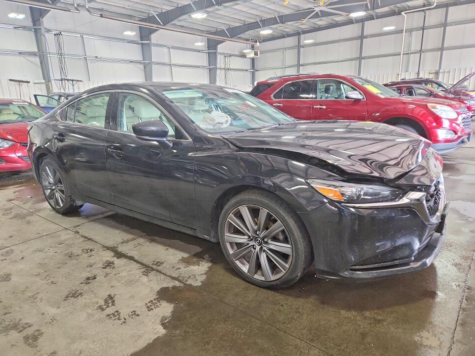 Снимка 4 от търг – 2020 MAZDA 6 с VIN JM1GL1VM1L1517829