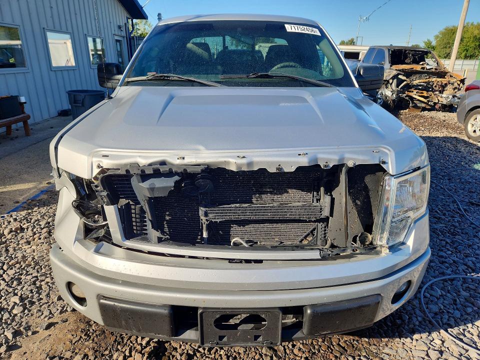 Снимка 5 от търг – 2009 FORD F150 с VIN 1FTRX12W49KC63328