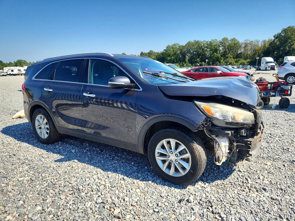 Снимка 4 от търг – 2016 KIA SORENTO с VIN 5XYPG4A36GG168174