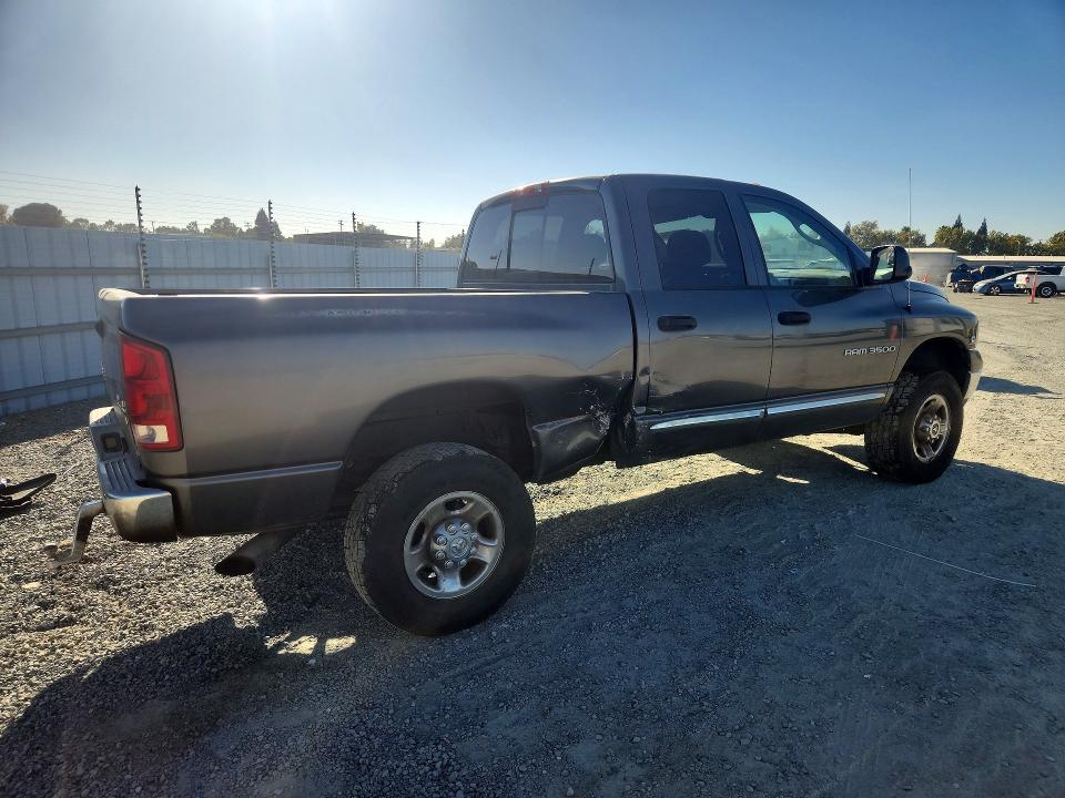 Снимка 3 от търг – 2004 DODGE RAM 3500 с VIN 3D7LU38C14G208316