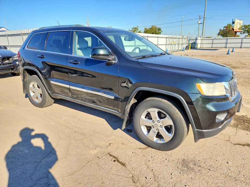 Фото 4 с аукциона – 2012 JEEP GRAND CHEROKEE с VIN 1C4RJFAG2CC316229