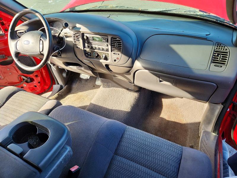 Zdjęcie 8 z aukcji – 2003 FORD F150 z VIN 1FTRX07243KC92609