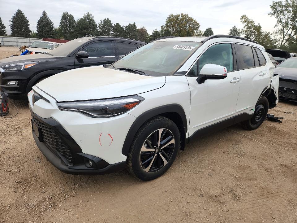 TOYOTA COROLLA CROSS HYBRID 2023 с VIN 7MUFBABG7PV006542 - Снимка от търг