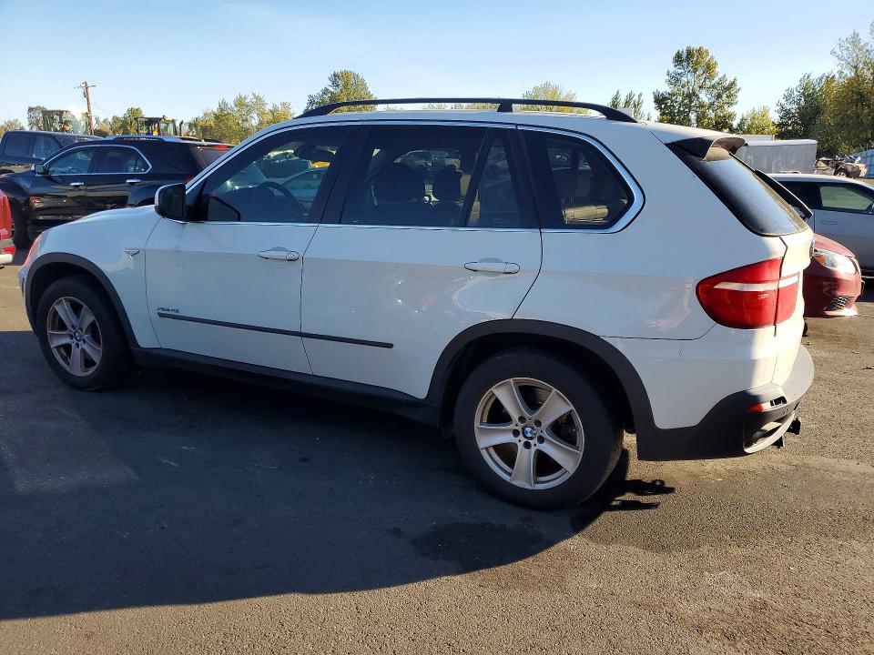 Снимка 2 от търг – 2010 BMW X5 с VIN 5UXFE8C5XAL312536
