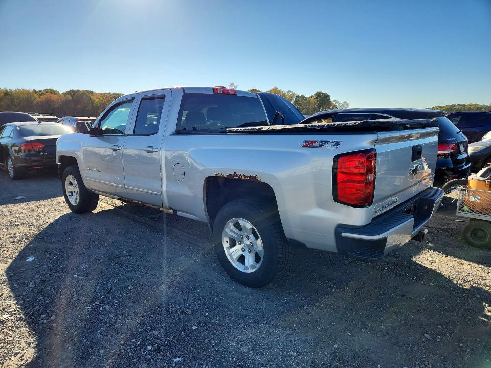 Снимка 2 от търг – 2016 CHEVROLET SILVERADO с VIN 1GCVKREC3GZ358383