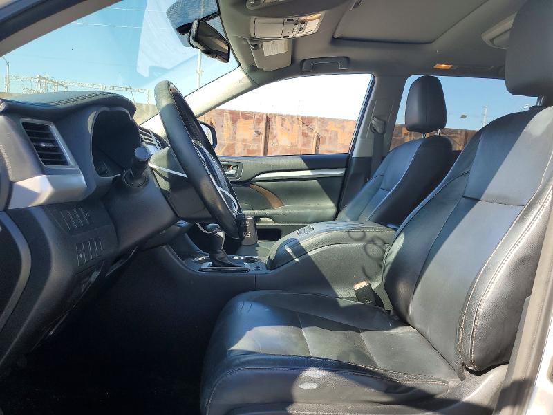 Снимка 7 от търг – 2014 TOYOTA HIGHLANDER с VIN 5TDKKRFH7ES034428
