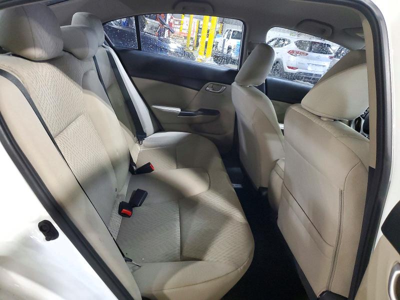 Снимка 10 от търг – 2015 HONDA CIVIC с VIN 19XFB2F54FE113775