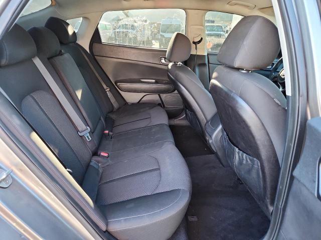 Снимка 10 от търг – 2016 KIA OPTIMA с VIN 5XXGT4L36GG013668