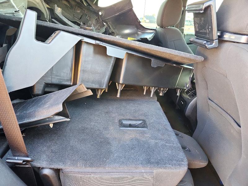 Photo 11 from auction – 2019 CHEVROLET BLAZER with VIN 3GNKBGRS2KS607374