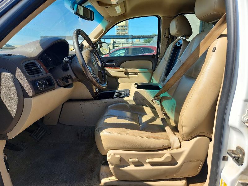 Photo 7 from auction – 2014 CHEVROLET TAHOE with VIN 1GNSCBE09ER154589