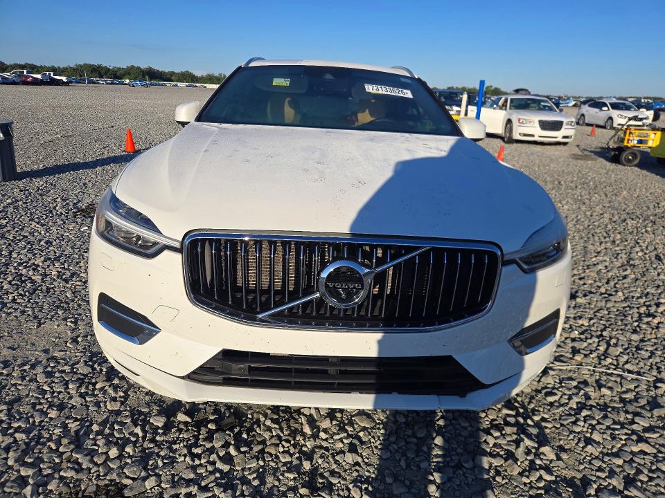Foto 5 de la subasta – 2020 VOLVO XC60 con VIN YV4102DL3L1580957