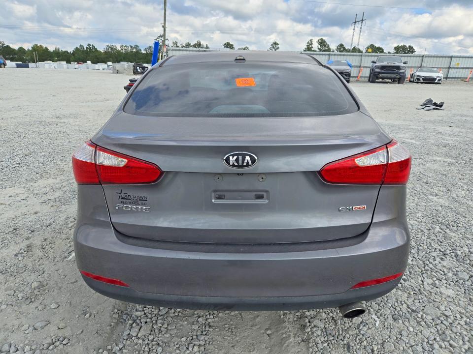 Снимка 6 от търг – 2016 KIA FORTE с VIN KNAFX4A87G5473728