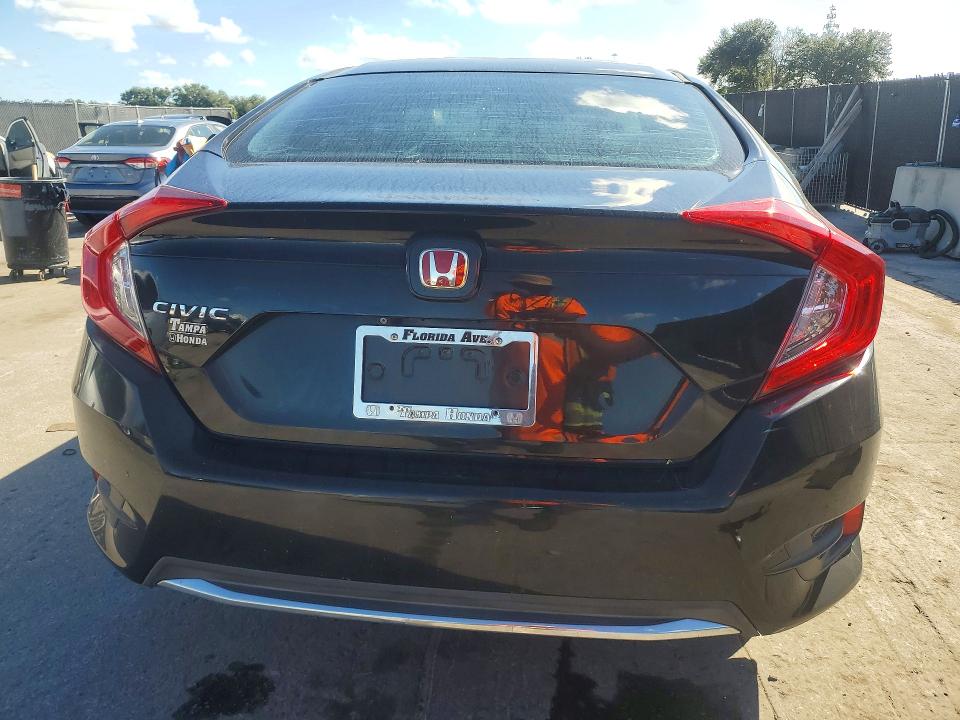 Снимка 6 от търг – 2019 HONDA CIVIC с VIN 19XFC2F64KE017161