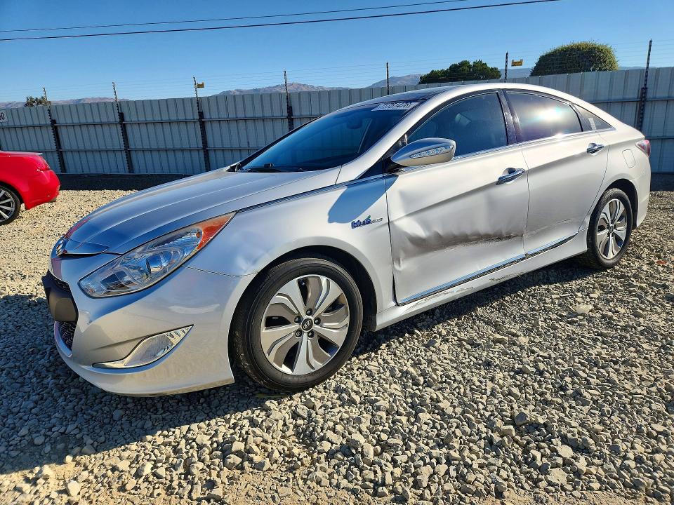 صورة رقم 1 من المزاد - 2013 HYUNDAI SONATA مع VIN KMHEC4A40DA076478