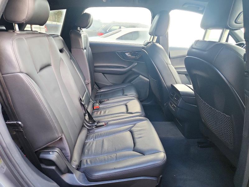 Снимка 10 от търг – 2017 AUDI Q7 с VIN WA1AHAF77HD037293