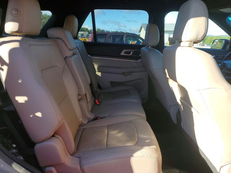 Снимка 11 от търг – 2018 FORD EXPLORER с VIN 1FM5K7F85JGA85685