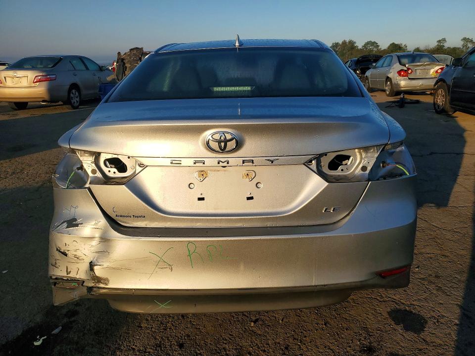 Снимка 6 от търг – 2023 TOYOTA CAMRY с VIN 4T1C11AKXPU832931