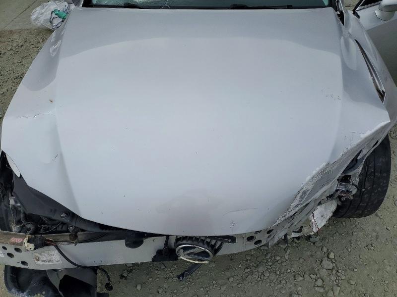 Снимка 11 от търг – 2006 LEXUS IS с VIN JTHBE262165009282