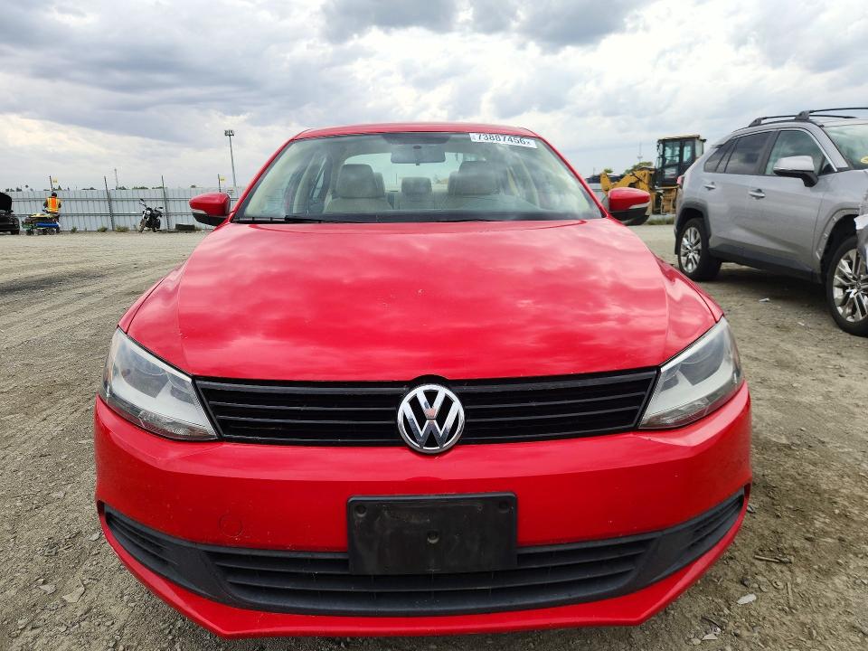 Снимка 5 от търг – 2014 VOLKSWAGEN JETTA с VIN 3VWD17AJ0EM293267