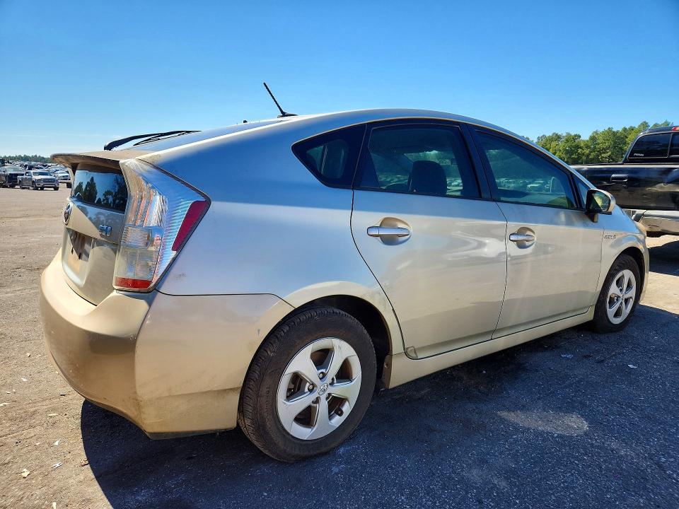 Снимка 3 от търг – 2010 TOYOTA PRIUS с VIN JTDKN3DU5A0068787