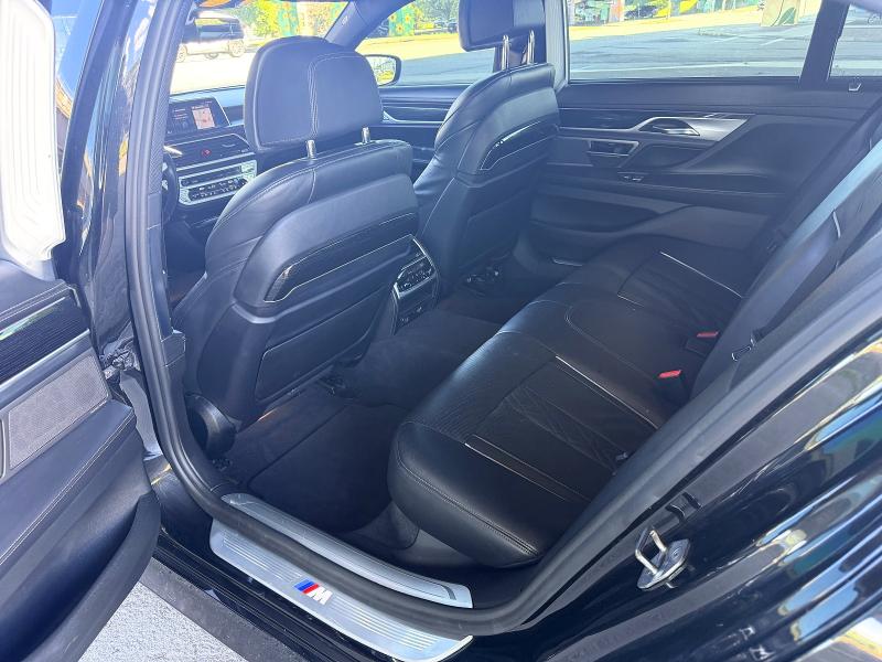 Снимка 12 от търг – 2019 BMW 750 с VIN WBA7F2C56K8240643