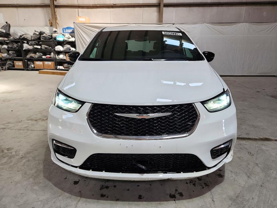 Photo 5 from auction – 2026 CHRYSLER PACIFICA with VIN 2C4RC1BGXTR239936