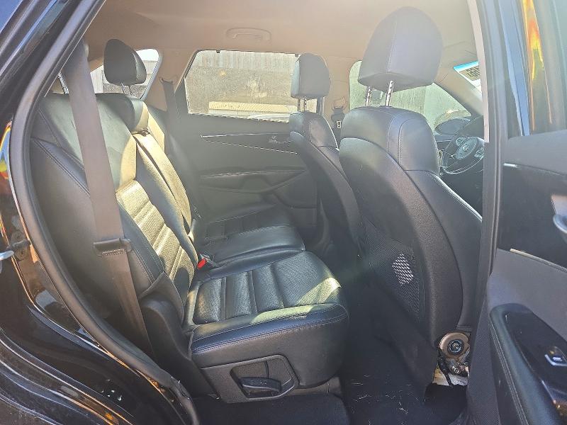 Фото 11 с аукциона – 2018 KIA SORENTO с VIN 5XYPH4A59JG395039