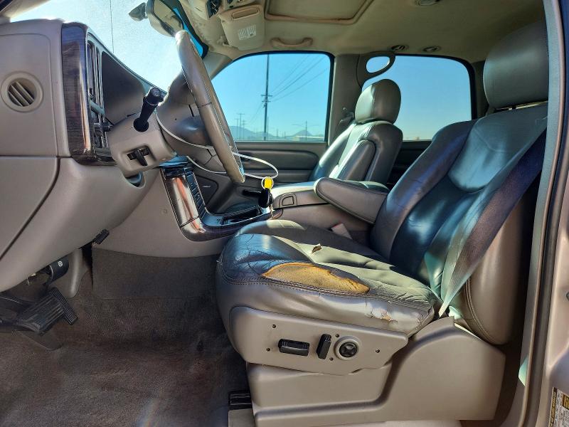 Снимка 7 от търг – 2004 GMC YUKON с VIN 1GKEK63U04J296062