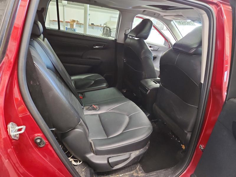Zdjęcie 11 z aukcji – 2021 TOYOTA HIGHLANDER z VIN 5TDGBRCH1MS062024