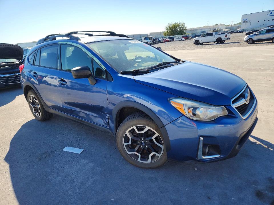 Снимка 4 от търг – 2017 SUBARU CROSSTREK с VIN JF2GPAAC4H9205144
