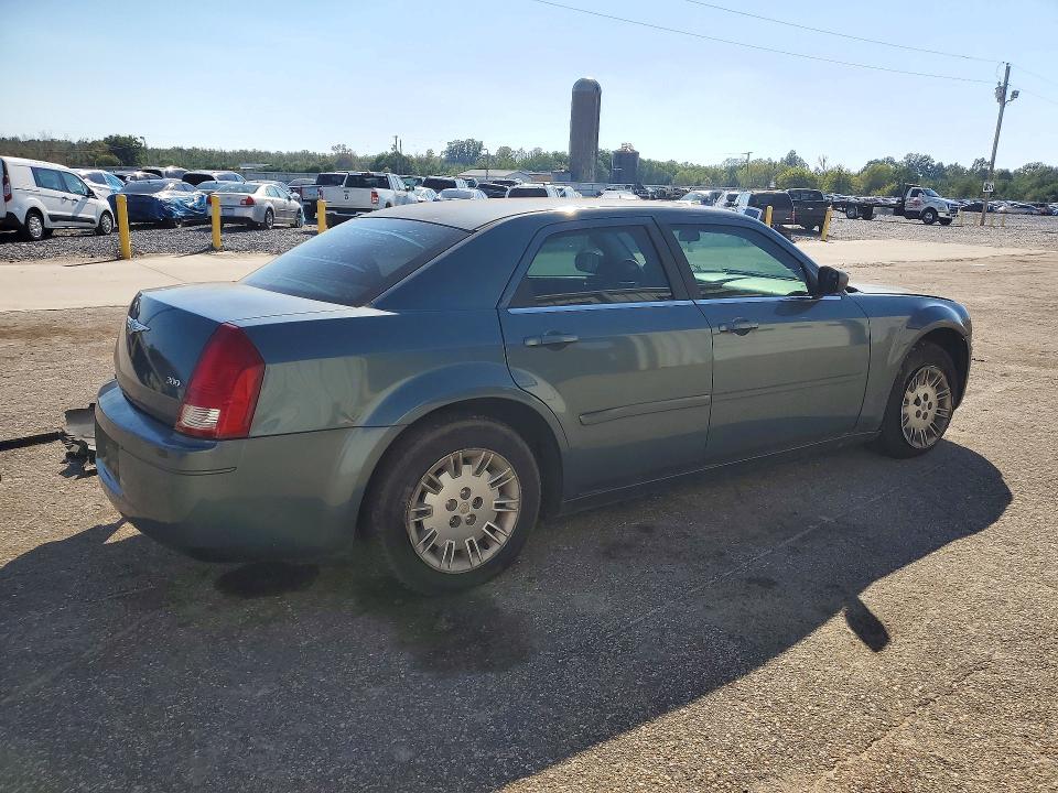 Foto 3 de la subasta – 2005 CHRYSLER 300 con VIN 2C3JA43R15H104040
