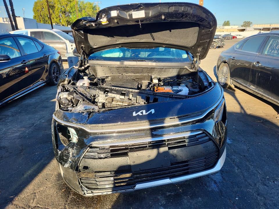 Снимка 5 от търг – 2026 KIA NIRO с VIN KNDCP3LE2T5359939