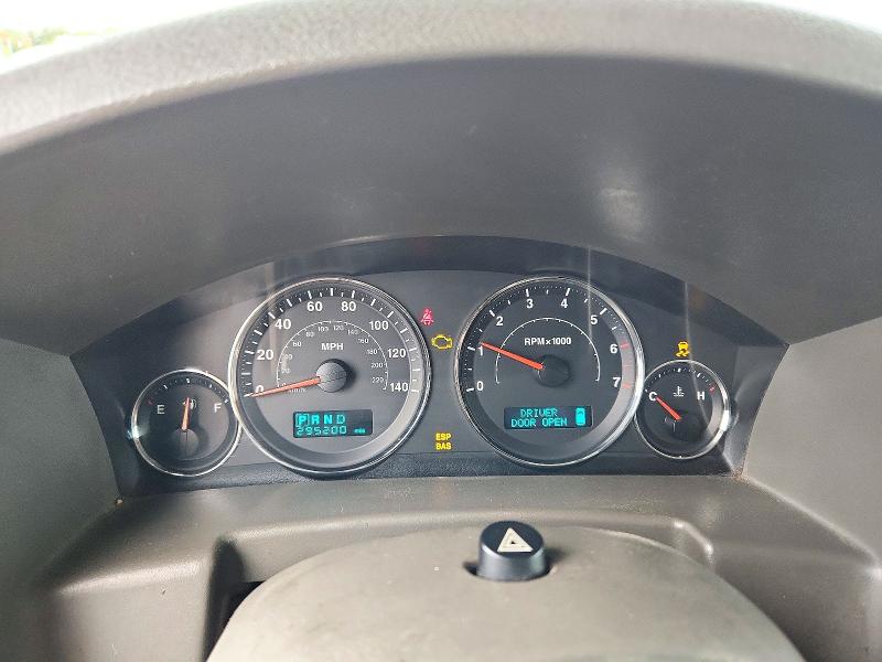 Foto 9 de la subasta – 2006 JEEP COMMANDER con VIN 1J8HG48K86C338144