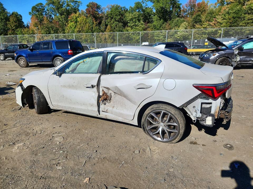 Снимка 2 от търг – 2020 ACURA ILX с VIN 19UDE2F71LA003881