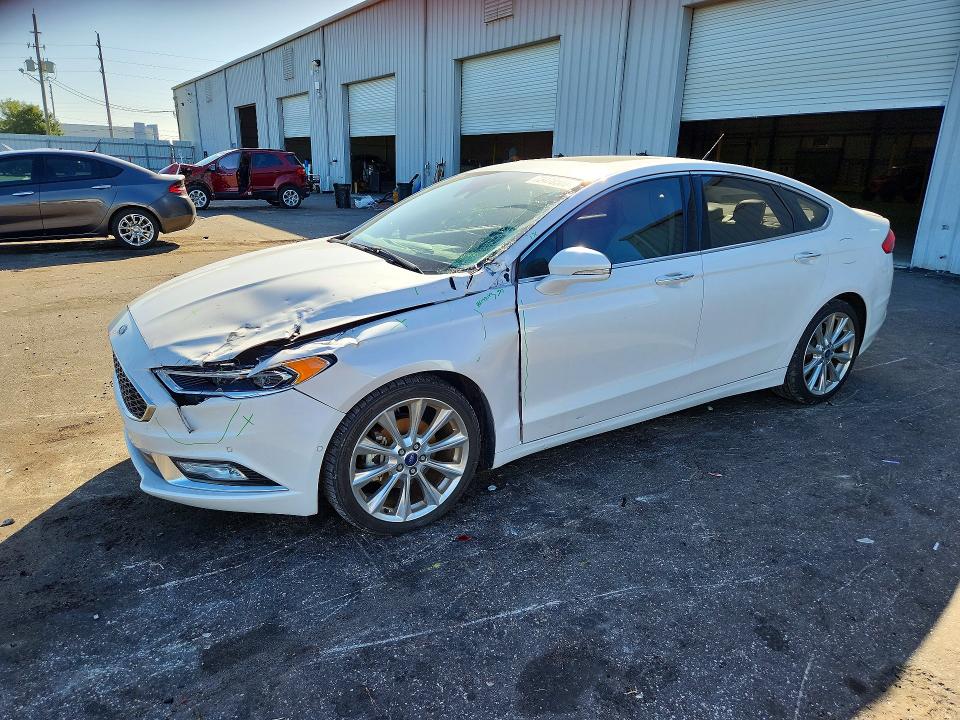 2017 FORD FUSION - Търг №73478506