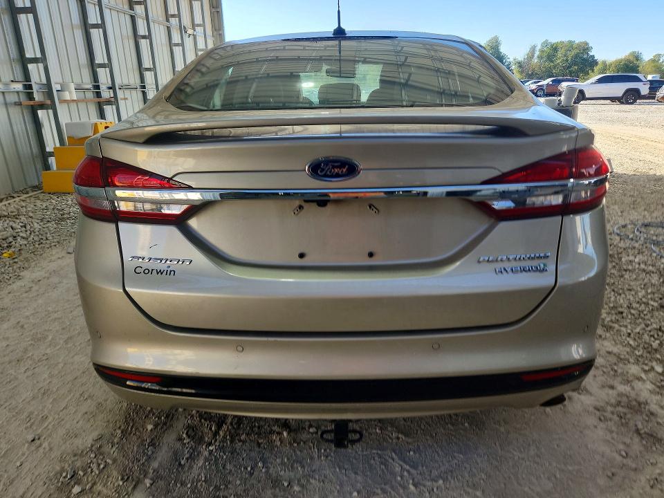 Foto 6 de la subasta – 2017 FORD FUSION con VIN 3FA6P0RU8HR266900