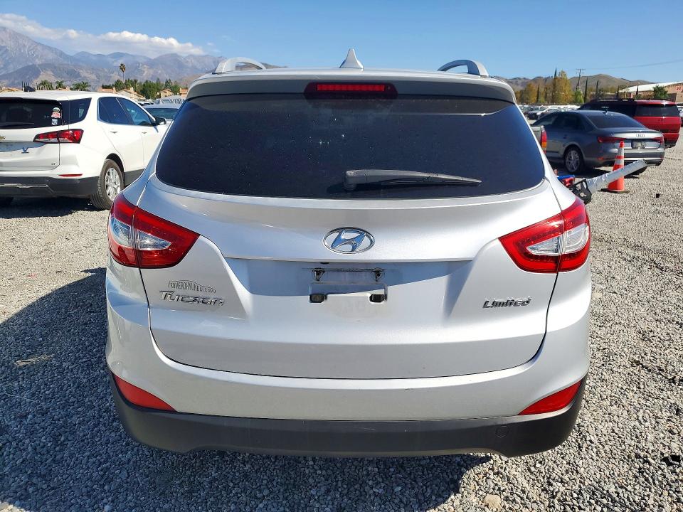 Снимка 6 от търг – 2014 HYUNDAI TUCSON с VIN KM8JU3AG0EU909177