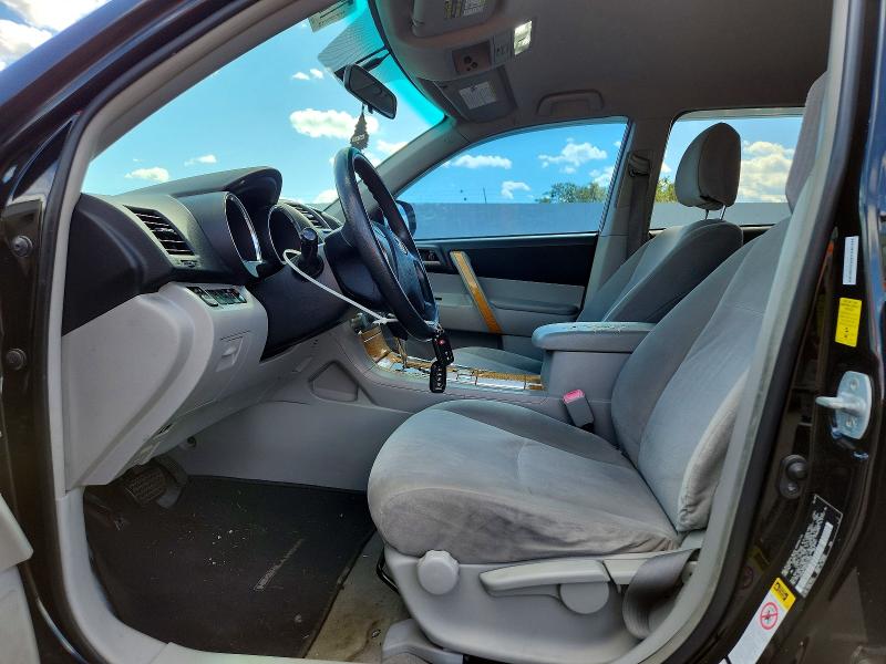 Photo 7 from auction – 2009 TOYOTA HIGHLANDER with VIN JTEEW41A892037068
