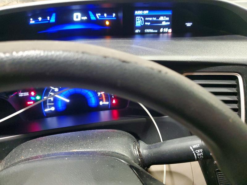 Снимка 9 от търг – 2013 HONDA CIVIC с VIN 2HGFB2F50DH586463