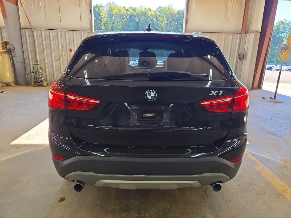 Снимка 6 от търг – 2018 BMW X1 с VIN WBXHT3C32J5K31586