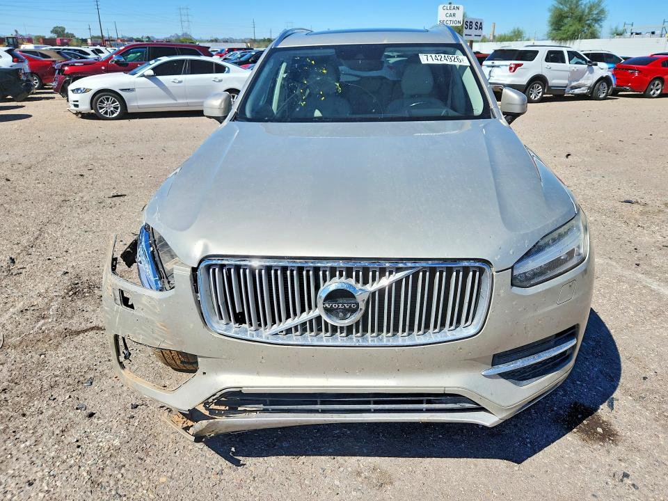 Zdjęcie 5 z aukcji – 2016 VOLVO XC90 z VIN YV4A22PL1G1017921