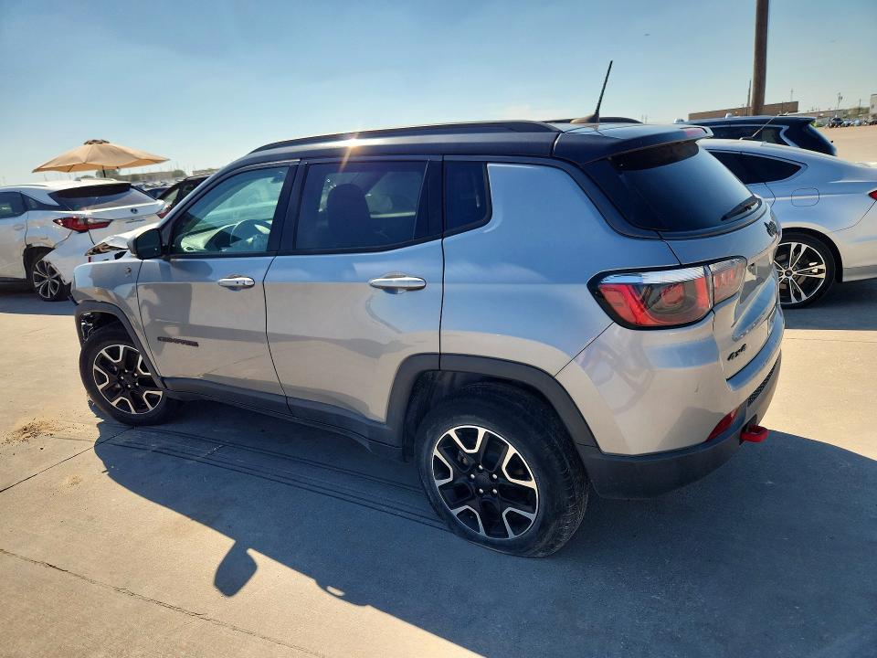 Фото 2 с аукциона – 2020 JEEP COMPASS с VIN 3C4NJDDB0LT207825