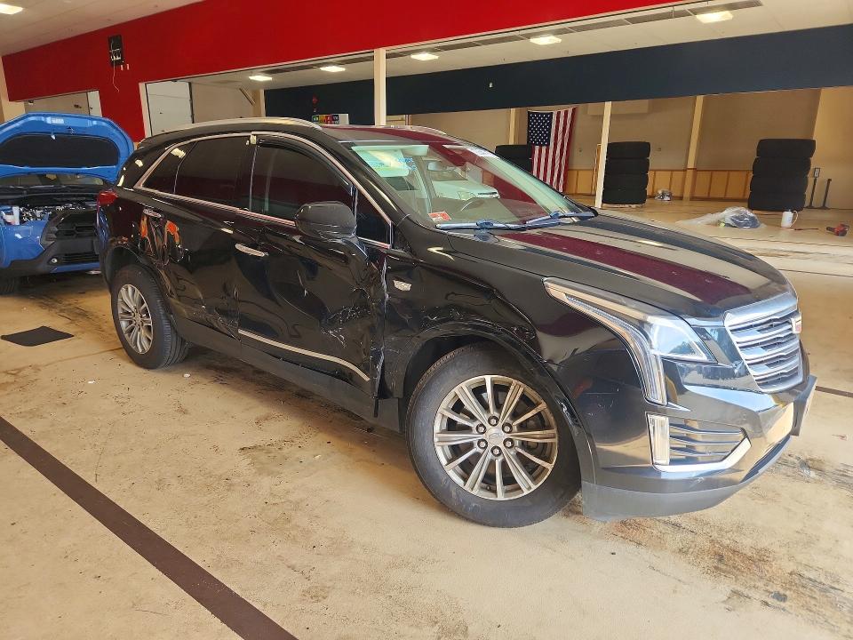 Снимка 4 от търг – 2018 CADILLAC XT5 с VIN 1GYKNDRS9JZ228978