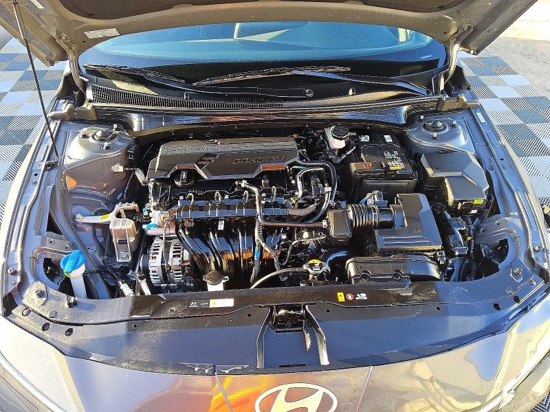 Снимка 11 от търг – 2026 HYUNDAI ELANTRA с VIN KMHLM4DGXTU225597