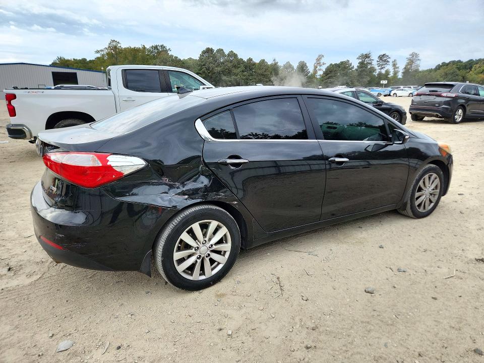 Фото 3 с аукциона – 2014 KIA FORTE с VIN KNAFX4A86E5200955