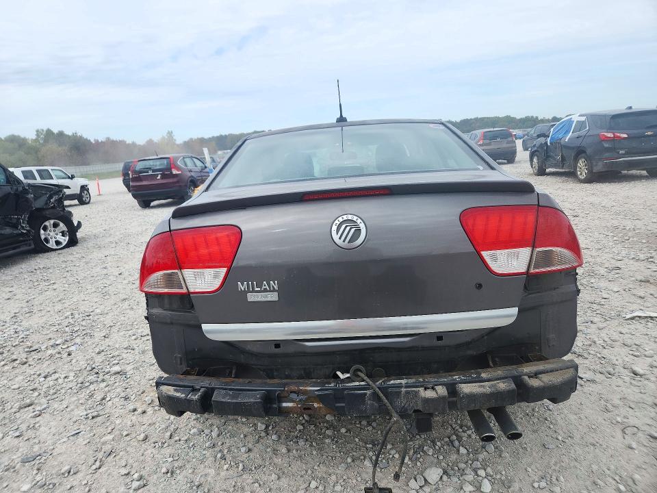 صورة رقم 6 من المزاد - 2010 MERCURY MILAN مع VIN 3MEHM0JA0AR635699