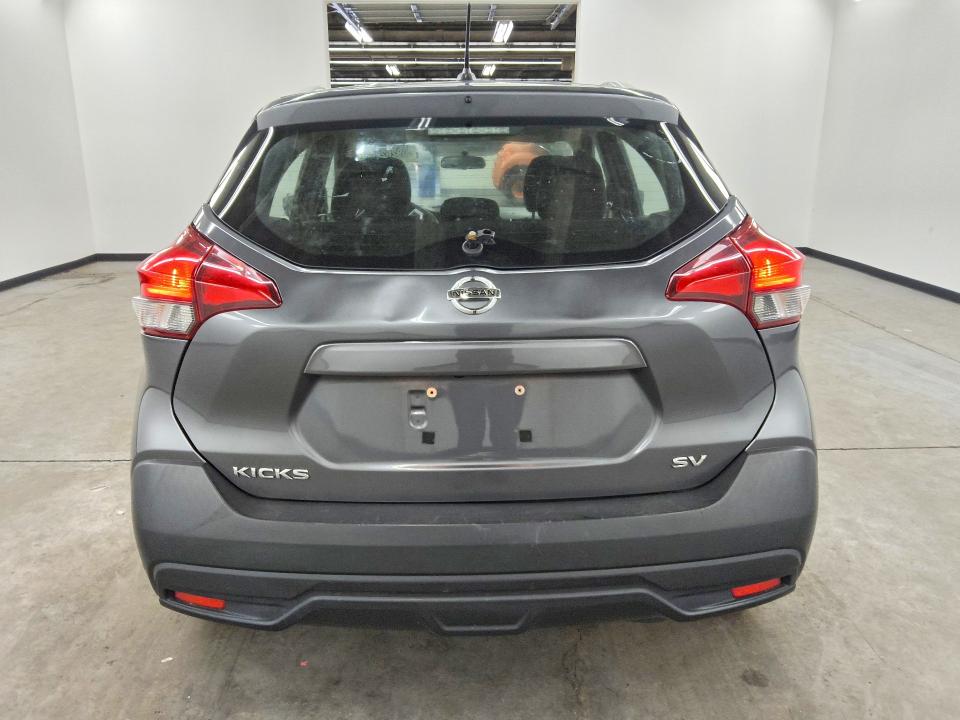 Снимка 6 от търг – 2019 NISSAN KICKS с VIN 3N1CP5CU8KL566064