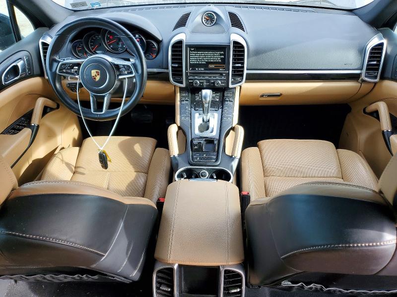 Photo 8 from auction – 2016 PORSCHE CAYENNE with VIN WP1AA2A21GLA10539