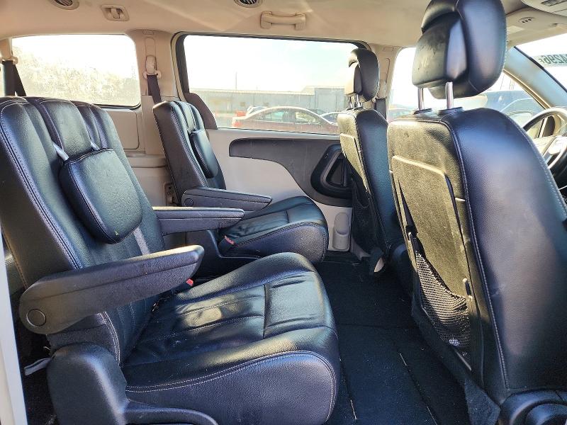 Снимка 11 от търг – 2014 CHRYSLER TOWN & COUNTRY с VIN 2C4RC1BG0ER174386