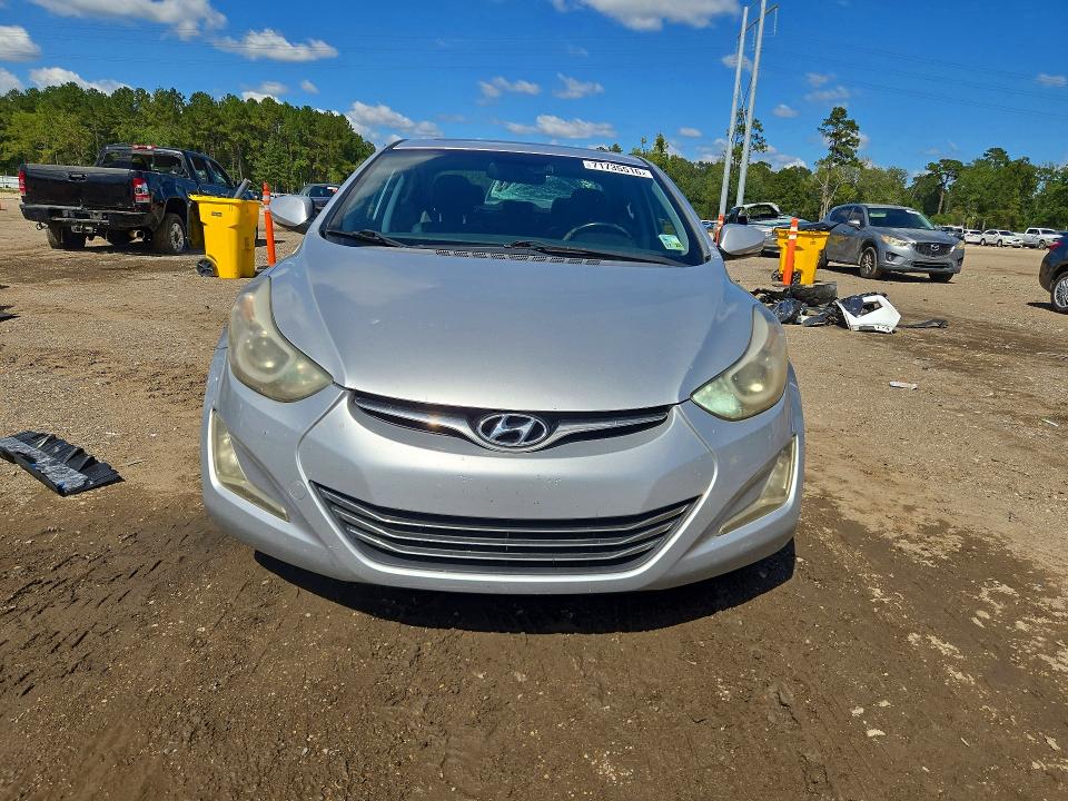 Снимка 5 от търг – 2015 HYUNDAI ELANTRA с VIN KMHDH4AH3FU227492